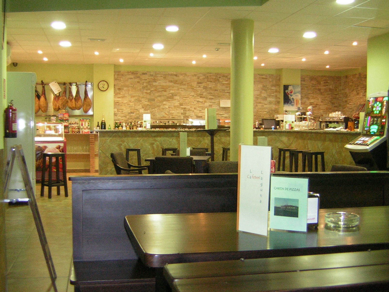 Hotel Restaurante Sostenible La Laguna Brozas Restoran gambar