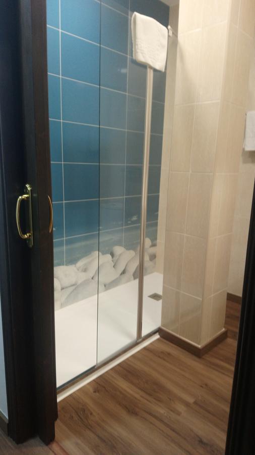 Hotel Restaurante Sostenible La Laguna Brozas Bilik gambar