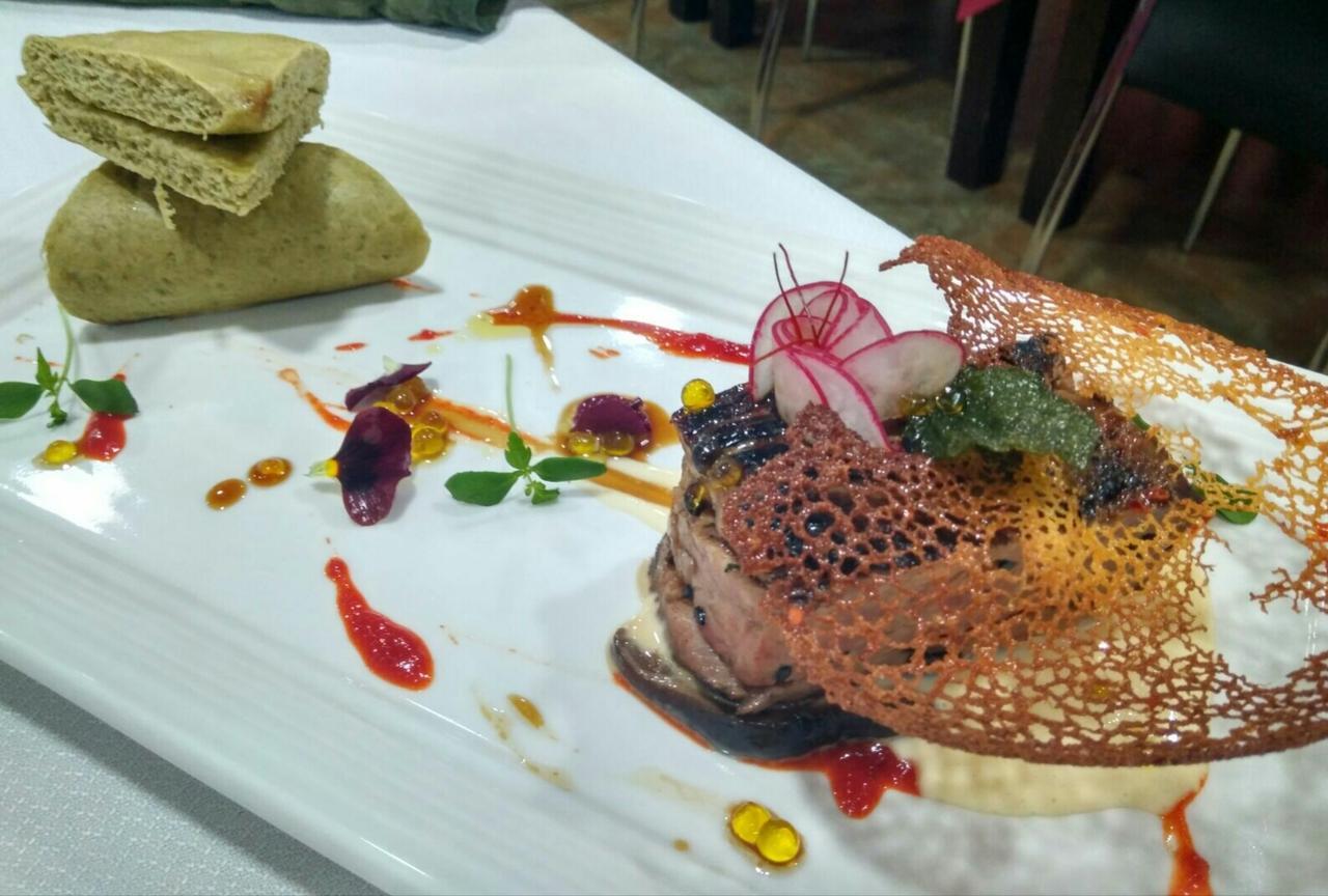 Hotel Restaurante Sostenible La Laguna Brozas Luaran gambar